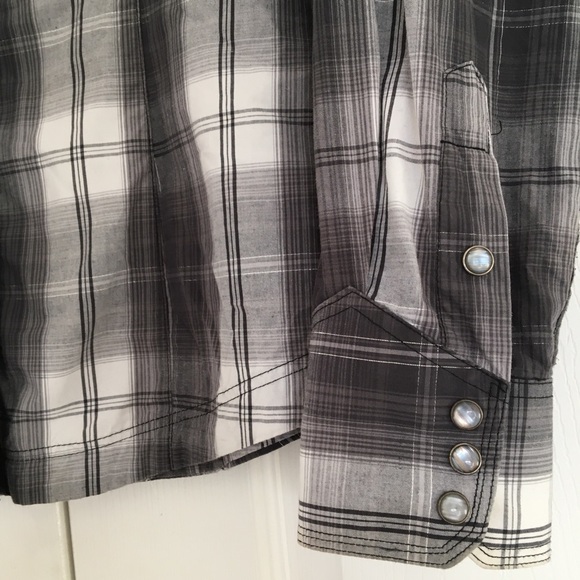 Panhandle Cowgirl Shirt - Picture 3 of 10